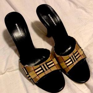 Burberry heels, almost new worn once